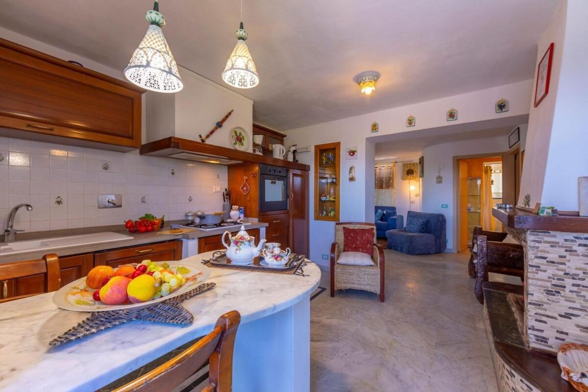La Casa Fra Gli Ulivi Luxury Apartments With Pool Near Cinque Terre And Tuscany Monte Marcello Extérieur photo